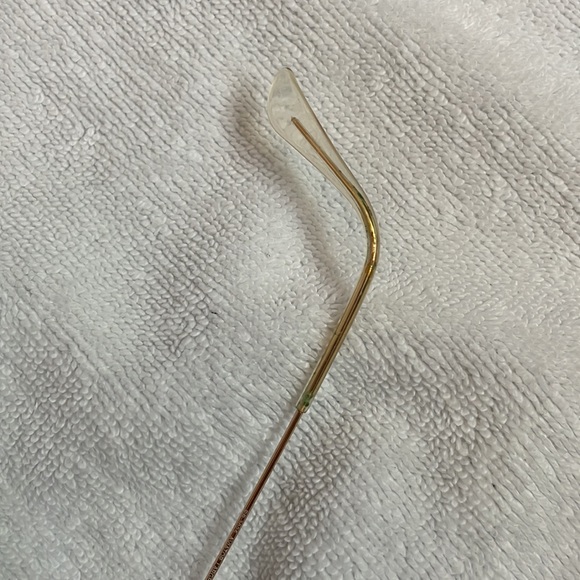 RayBan gold Aviators with Black lens - Picture 9 of 10